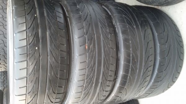 ขายยาง205 45 17 DUNLOP DZ ปี13ชุดละ4500