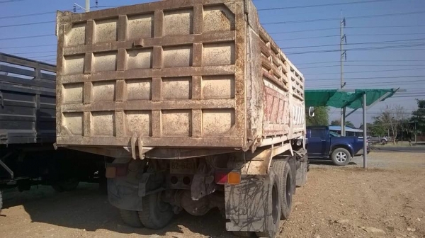 ขายไอ้หลงโบซีเรียล 5 พันกว่า กระบะสามมิตร ปี 39 สภาพใช้งาน ราคา 880,000 บาท โทร 087-9666599 คุณหนาม