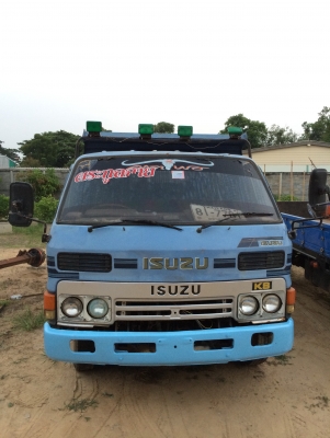 เคาะราคาครั้งสุดท้ายก่อนเอาไปทำสี  หกล้อดั้ม อีซูซุ  4BD1 ฝาดำ