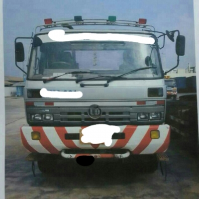 ขายด่วนครับ หัวลาก NISSAN UD รถน้ำมัน สวยพร้อมใช้เลยครับ มี 2 คัน