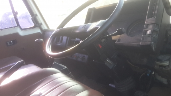 ขายรถหกล้อใหญ่เครื่อง 165 FTR ยาว 5.5 ม. รถห้าง