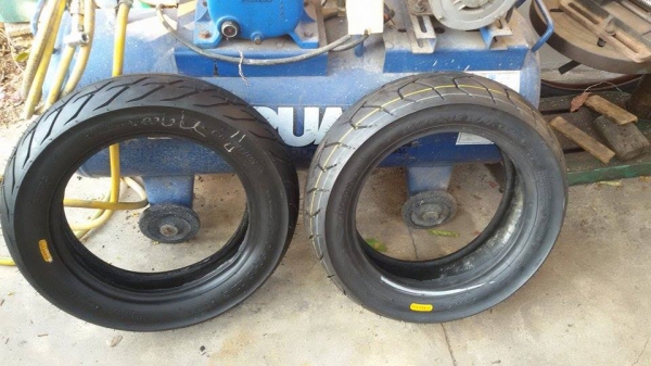 ขายเป็นคู่ ยางขอบ12 ยางใหม่ ถูกๆๆ1,500 ไว้ทำล้ออ้วน ขายเป็นคู่ ยางขอบ12 ยางใหม่ ถูกๆๆ1,500 ไว้ทำล้ออ้วน