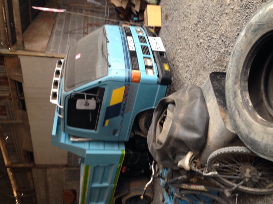 ขายหกล้อดั้ม