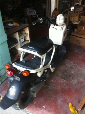 ขายซูมเมอร์50ccลดถูกๆๆวันนี้เลย 21500 มาก่อนยกไป