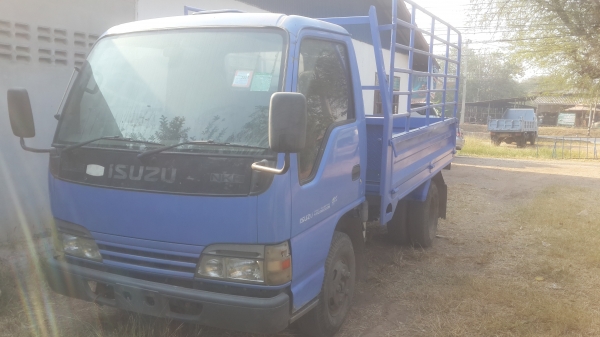 ขายหกล้อเล็กรถห้างแท้เครื่อง100 เทอร์โบ