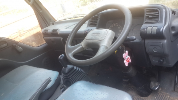 ขายหกล้อเล็กรถห้างแท้เครื่อง100 เทอร์โบ