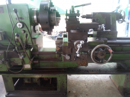 แท่นกลึง 6 ฟุต รุ่นหนัก 2 เพลา เกียร์บล็อก รูเพลา 3 นิ้ว สนใจไม่แพง 95,000
