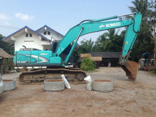 ขายรถแบคโฮ KOBELCO SK200-8 YN11-48920 ทำงานมาแล้ว 11,200ชั่วโมง สนใจโทร 081-970-1072