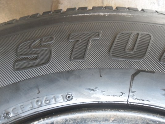 ล้อกะทะ 17นิ้ว 6รู พร้อมยาง สวยๆ 4 ล้อ ราคา 5700 บาท