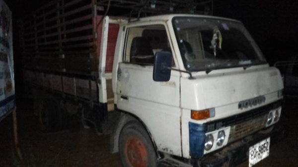 ***ขายแล้วครับขอบคุณ Truck2hand ขายTOYOTA DYNA BU30 (หนุ่มทางหลวง) 85HP 6ล้อบรรทุก เครื่องเดิมเกียร์เดิม เกียร์ยาว เครื่องดี แน่นดี แรง ไม่เยิ้ม เกียร์ยาวเข้าง่าย ไม่หลุด ช่วงล่างเดิม5น็อต หน้า-หลัง คัสซีดี สวยเดิม ไม่ผุ กระบะพื้นไม้คอกเห ***ขายแล้วครับขอบคุณ Truck2hand ขายTOYOTA DYNA BU30 (หนุ่มทางหลวง) 85HP 6ล้อบรรทุก เครื่องเดิมเกียร์เดิม เกียร์ยาว เครื่องดี แน่นดี แรง ไม่เยิ้ม เกียร์ยาวเข้าง่าย ไม่หลุด ช่วงล่างเดิม5น็อต หน้า-หลัง คัสซีดี สวยเดิม ไม่ผุ กระบะพื้นไม้คอกเห