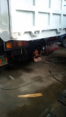 10 ล้อ หลงเครื่อง 220 ห้างแท้