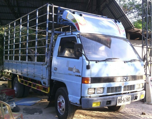 320,000 อีซุซุNPR110 สภาพสวยๆพร้อมใช้ยาว4.30