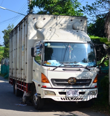 รับสมัคร คนขับรถ 6 ล้อ 10 ล้อ การันตีเงินเดือนไม่ต่ำกว่า 15,000