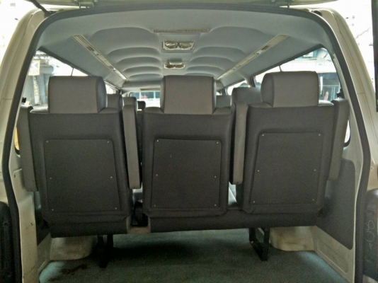 รถตู้หัวจรวดหลังคาเตี้ยเครื่องเบนซิน2RZ2500ฟรีดาวน์