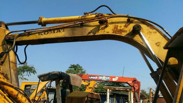 ขายแม็คโคร Komatsu PC120-1 ขายแม็คโคร Komatsu PC120-1