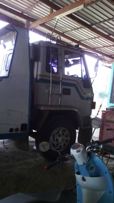 ขายร็อกเล็กเดิมๆคัชซีสวยเครื่อง 195ลงเล่มแล้ว2เพลาราคา 680000ต่อรอง