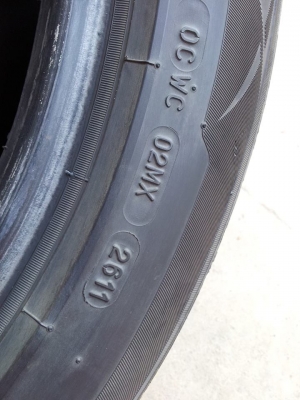 ขายยาง ยาง MICHERLIN XM2 ขนาด 205 /55 /16 ปี 11