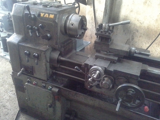 เครื่องกลึง 5 ฟุต YAM 3 เพลา มีเบรค เกียร์บล็อค  เครื่องสภาพเดิมๆสมบูรณ์อยู่แล้วพร้อมใช้งาน ขายถูกๆ