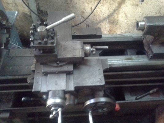 เครื่องกลึง 5 ฟุต YAM 3 เพลา มีเบรค เกียร์บล็อค  เครื่องสภาพเดิมๆสมบูรณ์อยู่แล้วพร้อมใช้งาน ขายถูกๆ