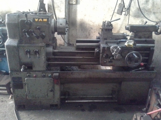 เครื่องกลึง 5 ฟุต YAM 3 เพลา มีเบรค เกียร์บล็อค  เครื่องสภาพเดิมๆสมบูรณ์อยู่แล้วพร้อมใช้งาน ขายถูกๆ
