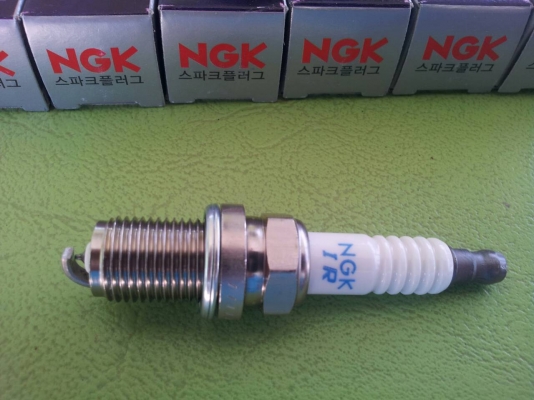 **หัวละ 490/ชุด6หัว 2,900 ** หัวเทียน HINO NGV FM1JKA 260 แรงม้า (เครือง JO8C) ของ NGK แท้