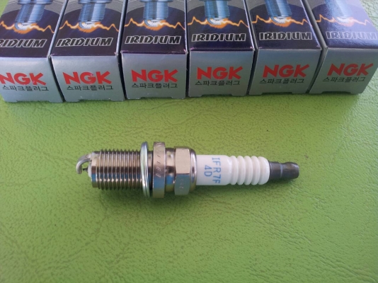 **หัวละ 490/ชุด6หัว 2,900 ** หัวเทียน HINO NGV FM1JKA 260 แรงม้า (เครือง JO8C) ของ NGK แท้