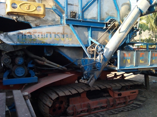 ขายรถเกี่ยวข้าว ไทยเจริญ อุ้ม 2.5 ตัน เครื่อง JO 215 เทอร์โบตัวเดิน 12 ปั้มไดกิ้น 22 ขายรถเกี่ยวข้าว ไทยเจริญ อุ้ม 2.5 ตัน เครื่อง JO 215 เทอร์โบตัวเดิน 12 ปั้มไดกิ้น 22