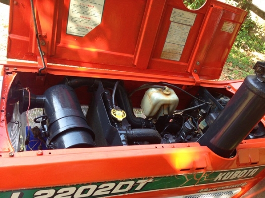 ขายรถไถคูโบต้า L2202DT (4WD) พร้อมผานพรวน 5x22, โรตารี่, ตัดหญ้าของฮุย 120 ซม. รถ 2 เพลา ยางใหม่ 4 เส้น พร้อมใช่้งาน