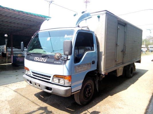 6 ล้อกลาง  ISUZU  NQR66RX5-T  120 แรงม้า * ยาว 5.50 ม. * รถสวยเดิม+สวยจริง+สภาพพร้อมใช้งาน * รถห้างแท้ * มีเล่มพร้อม *