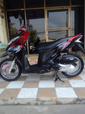 Honda Click 125 i รุ่น tune up สีดำแดง รถสภาพอย่างสวยเลย ประหยัดน้ำมัน Honda Click 125 i รุ่น tune up สีดำแดง รถสภาพอย่างสวยเลย ประหยัดน้ำมัน