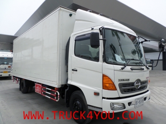 ขายรถบรรทุก 6 ล้อ HINO FC9JLLA ขายรถบรรทุก 6 ล้อ HINO FC9JLLA
