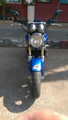 ขายคับ HONDA CB400 ปี93 ของแต่งล้น สีทำใหม่ ท่อแต่ง yoshimura บังโคลนหน้าแต่ง ไฟเลี้ยวแต่ง กันล้ม โซ่สเตอเต็ม แฮนด์บาร์ ยางหน้าหลังเต็ม กระจกแต่ง อินวอยส์ สรรพสามิตร สวยๆ คับ ราคา 59500 บาท ส่งได้ทั่วไทยคับ สนใจติดต่อ 081-0578282 ไอดีไลน์ POPBIGBIKESAKON