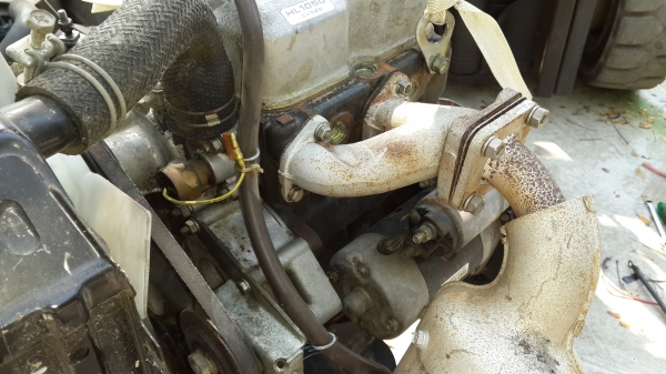 2 สูบ 11 แรง อิเซกิ รหัส J - 8