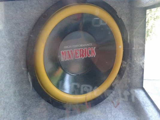 BASS BOX MAVERICK 8 นิ้ว USA แท้ ไม่เคยแกะ BASS BOX MAVERICK 8 นิ้ว USA แท้ ไม่เคยแกะ