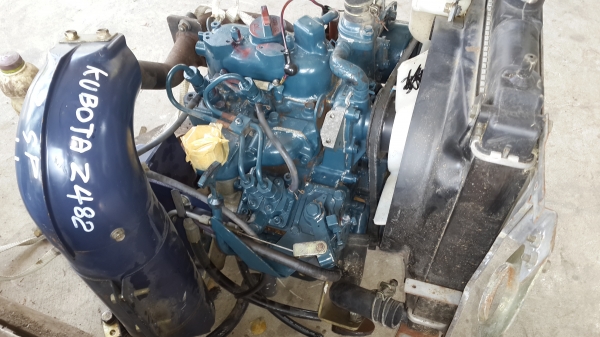 2 สูบ 12 แรง คูโบต้า รหัส J - 11 2 สูบ 12 แรง คูโบต้า รหัส J - 11