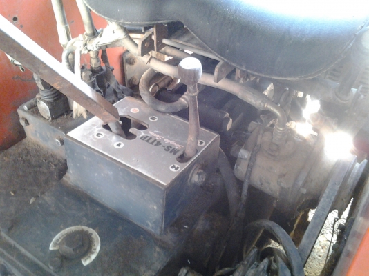 ขายตามสภาพโครงรถไถนังขับสิงสยามแตไม่ได้ให้เครื่องลดเหลือ25000บาท