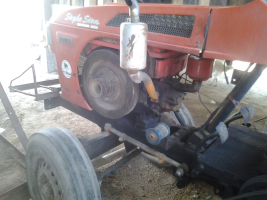 ขายตามสภาพโครงรถไถนังขับสิงสยามแตไม่ได้ให้เครื่องลดเหลือ25000บาท