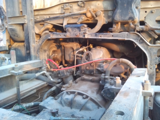 ขาย fuso527 225แรงม้า ปี44 ยูโร1