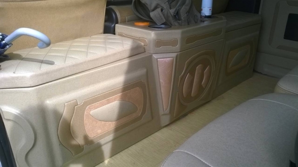 ขายรถตู้ ปี2013 แต่ง VIP ขายรถตู้ ปี2013 แต่ง VIP