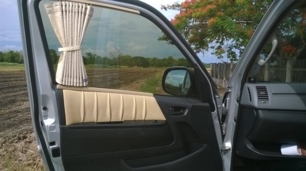 ขายรถตู้ ปี2013 แต่ง VIP ขายรถตู้ ปี2013 แต่ง VIP