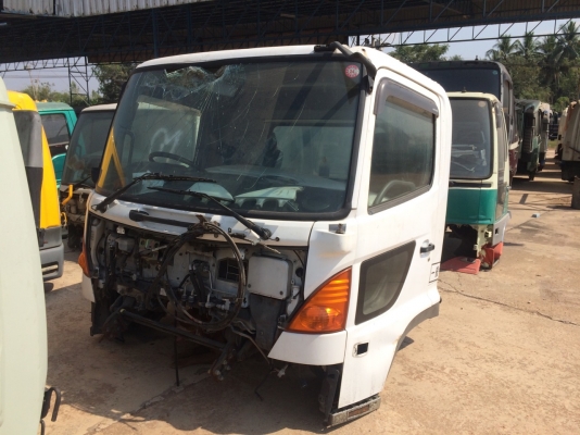 แสงฟ้าเต้นรถ///จำหน่ายหัวเก๋งเก่าญี่ปุ่น ฮีโน่-MEGA ไม่มีแค็ป อุปกรณ์ครบ