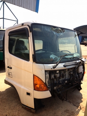 แสงฟ้าเต้นรถ///จำหน่ายหัวเก๋งเก่าญี่ปุ่น ฮีโน่-MEGA ไม่มีแค็ป อุปกรณ์ครบ