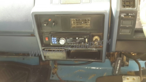 รถบรรทุก 6 ล้อดัมพ์ ISUZU 115 แรงม้า รถบรรทุก 6 ล้อดัมพ์ ISUZU 115 แรงม้า