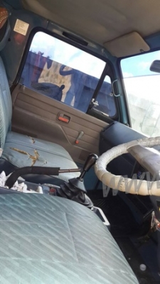 รถบรรทุก 6 ล้อดัมพ์ ISUZU 115 แรงม้า รถบรรทุก 6 ล้อดัมพ์ ISUZU 115 แรงม้า