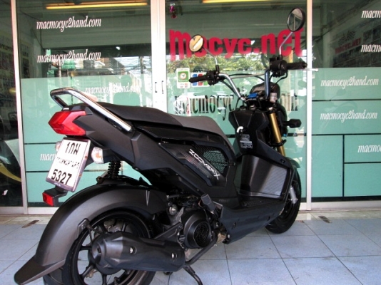 ZOOMER สีดำ ตัวท๊อป คอมบายเบลก รถเดือน สิงหาคม ปี 56 ไมล์ 5 พันโล แถม 3 รายการ 38900 ZOOMER สีดำ ตัวท๊อป คอมบายเบลก รถเดือน สิงหาคม ปี 56 ไมล์ 5 พันโล แถม 3 รายการ 38900