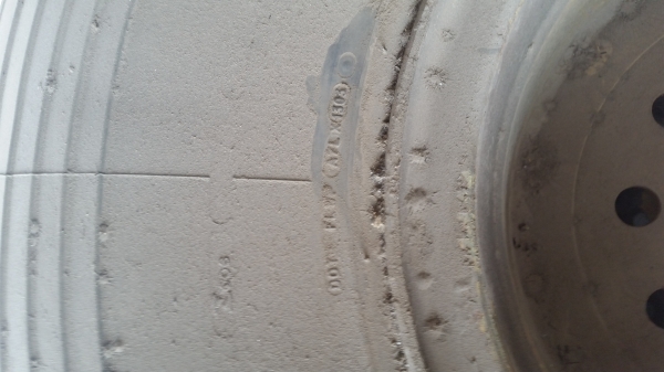 ขายยางพร้อมล้อรถเครนZXL 24R21