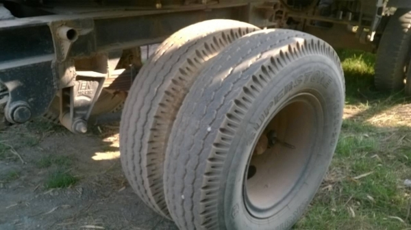 ขายพ่วงแม่-ลูกดั้ม HINO MEGA 320 สภาพสวยพร้อมใช้ แอร์เย็น เครื่องเดิม เกียร์เดิม ทะเบียนพร้อมโอน ราคาต่อรองได้