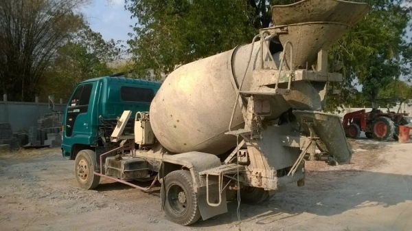 ขายรถโม่ปูน 2.5 คิว เอกสารสัญญาซื้อขาย ISUZU NRR เครื่อง 6BG1 175 แรงม้า เกียร์ใหญ่ F หน้า-หลัง พวงมาลัยพาวเวอร์ ราคาต่อรองได้ ขายรถโม่ปูน 2.5 คิว เอกสารสัญญาซื้อขาย ISUZU NRR เครื่อง 6BG1 175 แรงม้า เกียร์ใหญ่ F หน้า-หลัง พวงมาลัยพาวเวอร์ ราคาต่อรองได้