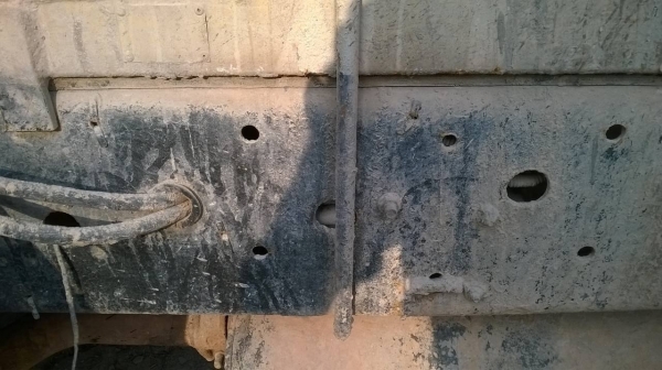 ขายรถโม่ปูน 2.5 คิว เอกสารสัญญาซื้อขาย ISUZU NRR เครื่อง 6BG1 175 แรงม้า เกียร์ใหญ่ F หน้า-หลัง พวงมาลัยพาวเวอร์ ราคาต่อรองได้ ขายรถโม่ปูน 2.5 คิว เอกสารสัญญาซื้อขาย ISUZU NRR เครื่อง 6BG1 175 แรงม้า เกียร์ใหญ่ F หน้า-หลัง พวงมาลัยพาวเวอร์ ราคาต่อรองได้