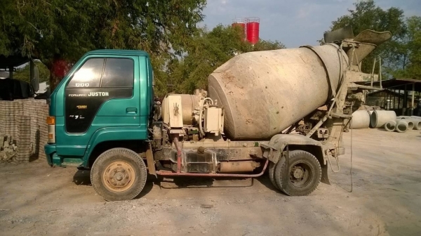 ขายรถโม่ปูน 2.5 คิว เอกสารสัญญาซื้อขาย ISUZU NRR เครื่อง 6BG1 175 แรงม้า เกียร์ใหญ่ F หน้า-หลัง พวงมาลัยพาวเวอร์ ราคาต่อรองได้ ขายรถโม่ปูน 2.5 คิว เอกสารสัญญาซื้อขาย ISUZU NRR เครื่อง 6BG1 175 แรงม้า เกียร์ใหญ่ F หน้า-หลัง พวงมาลัยพาวเวอร์ ราคาต่อรองได้